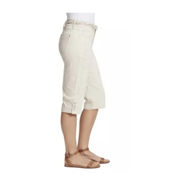 NWT Gloria Vanderbilt Belt Skimmer Capris Slimming 24W $50 - Picture 2 of 10